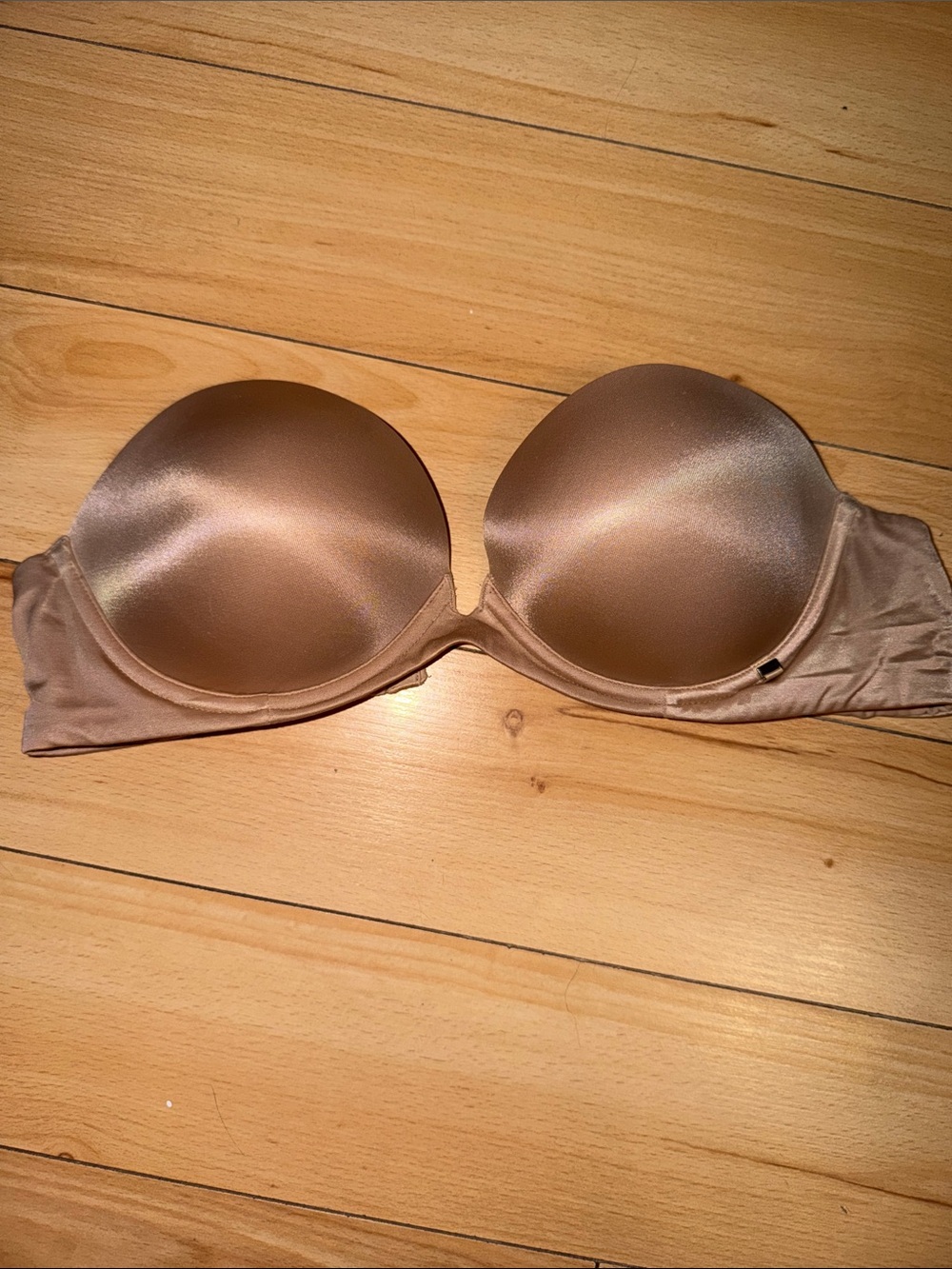 Victoria's Secret Strapless Satin bra - Nude/Tan